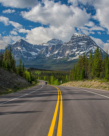 Icefields Parkway in the Spring