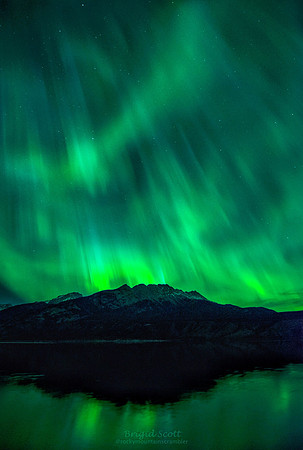 Jasper Lake Aurora